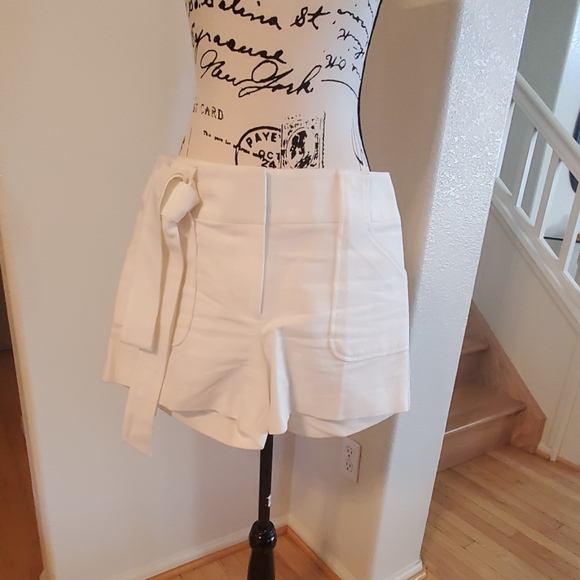 LOFT Pants - Loft shorts